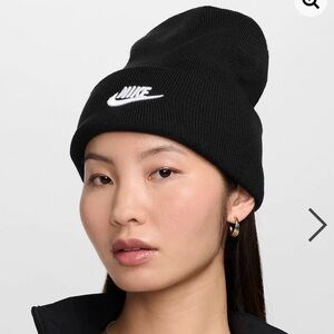 Nike Black Knit Hat “peak beanie” toque winter